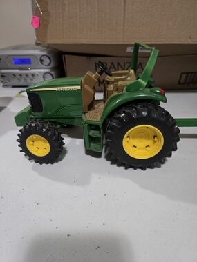 John Deere Green & Yellow Toy Tractor - Kids Toys